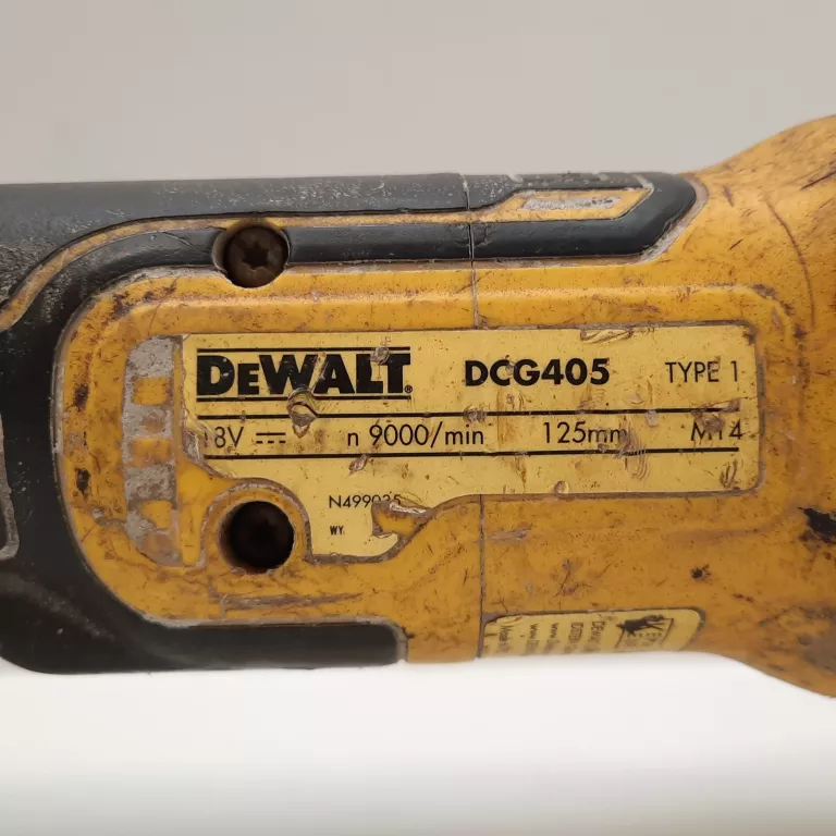 AKUMULATOROWA SZLIFIERKA KĄTOWA DEWALT DCG405
