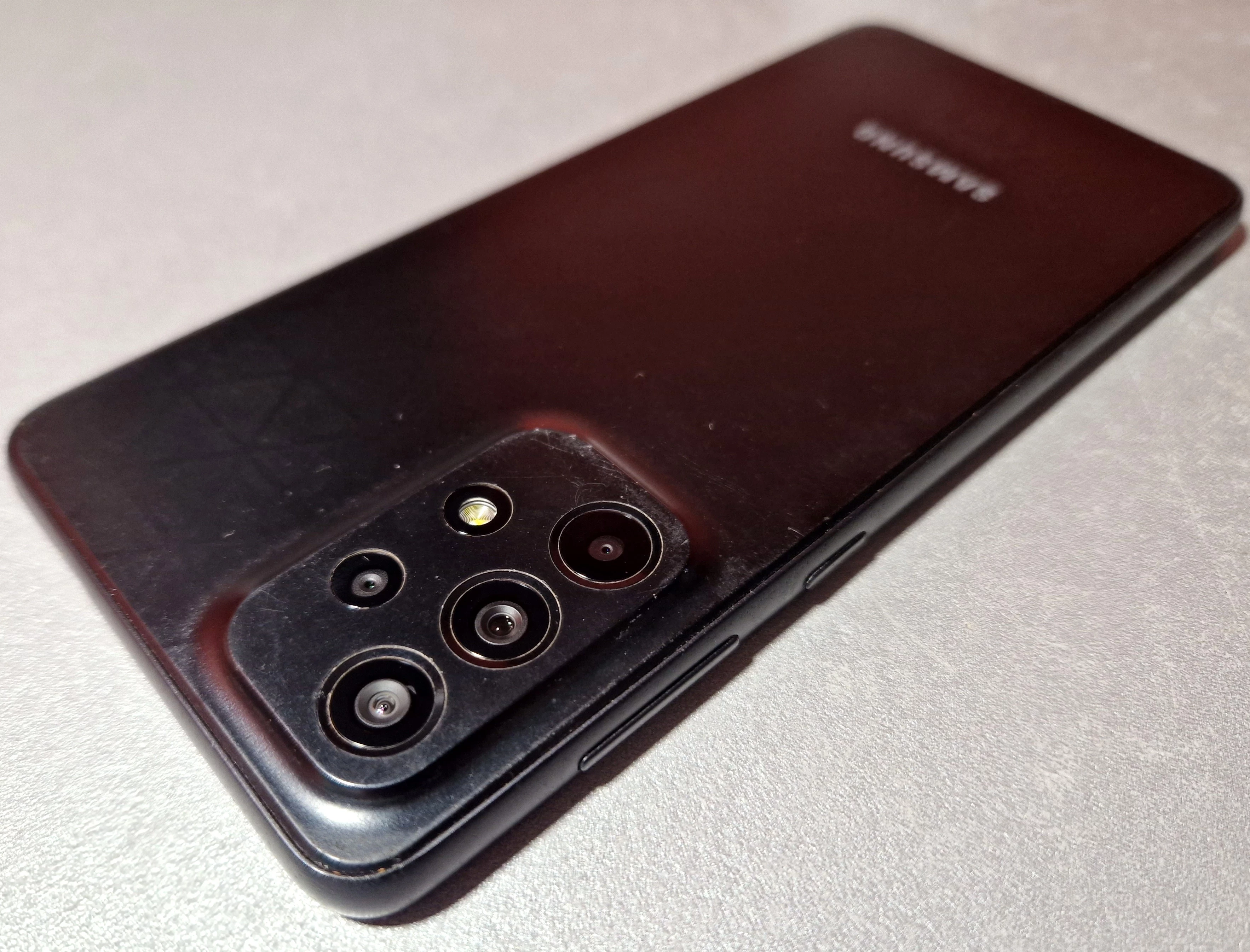 telefon-samsung-galaxy-a33-5g-opis-typ-202685-212929