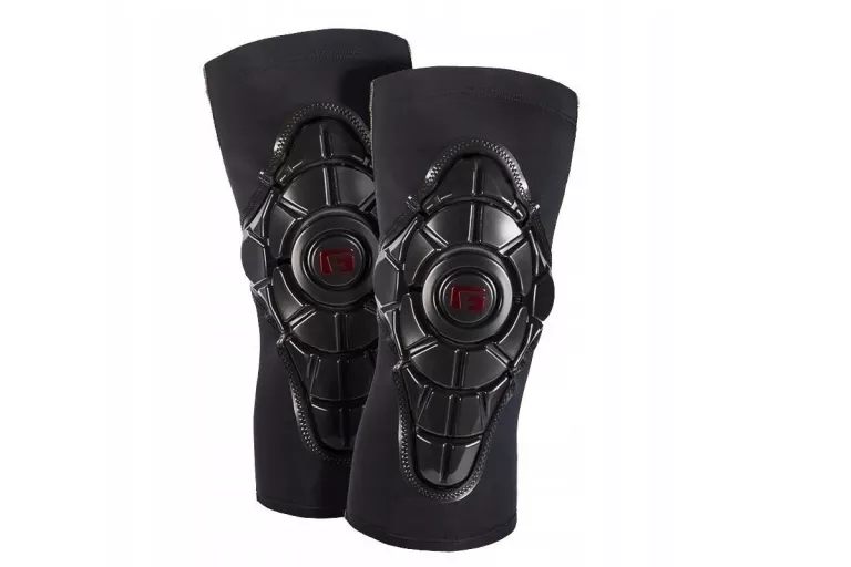 OCHRANIACZ G-FORM PRO-X KNEE-BLK/BLK-BLK EMBOSG XL
