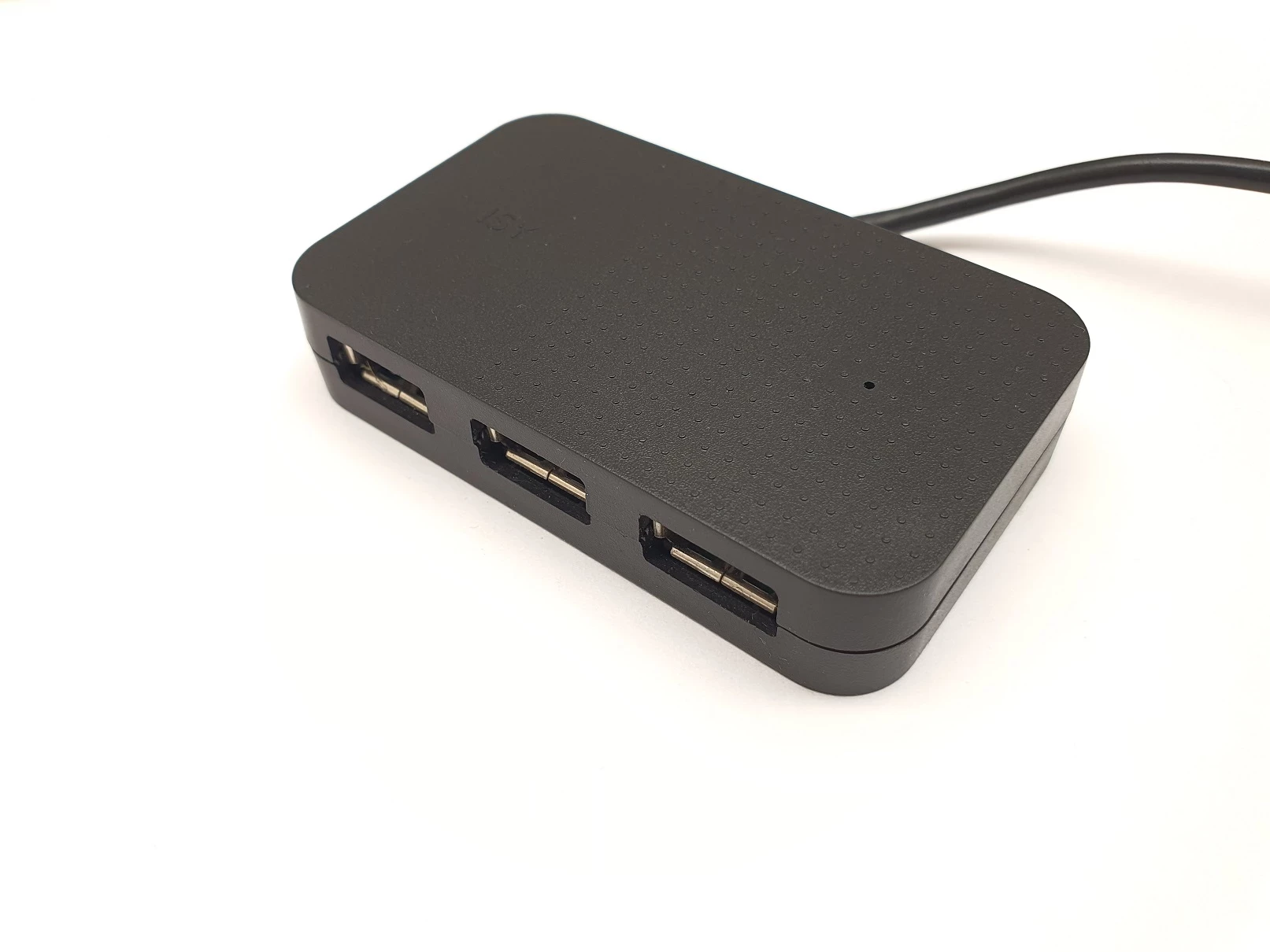 isy-hub-usb-4-porty-ihu-1001-stan-11323-2