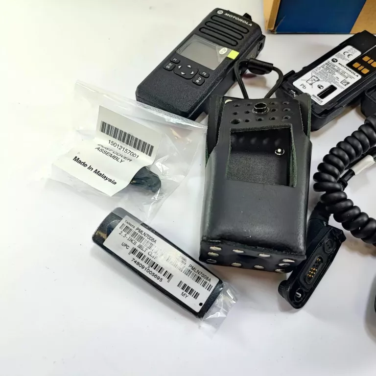 RADIOTELEFON PRZENOŚNY MOTOROLA DP4600E KOMPLET