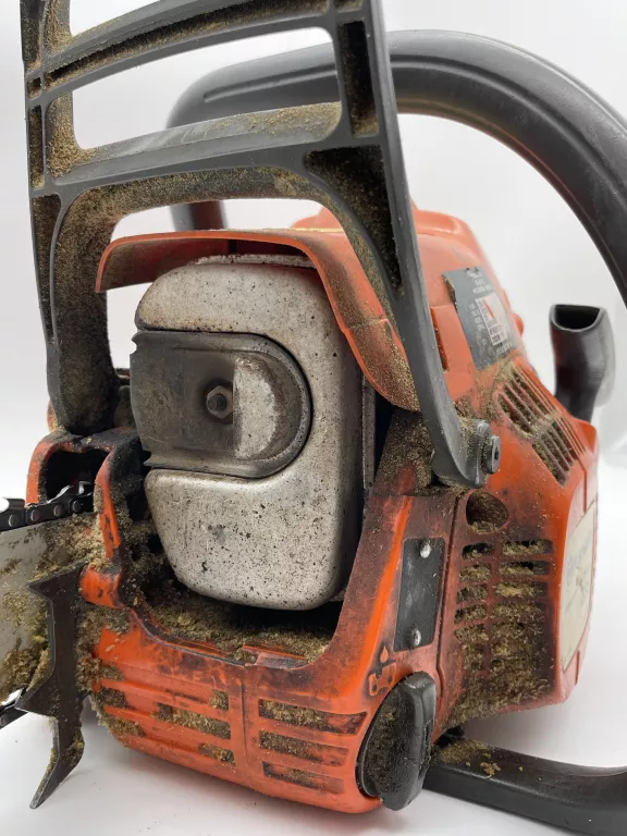 pila-spalinowa-husqvarna-235-marka-129307-14