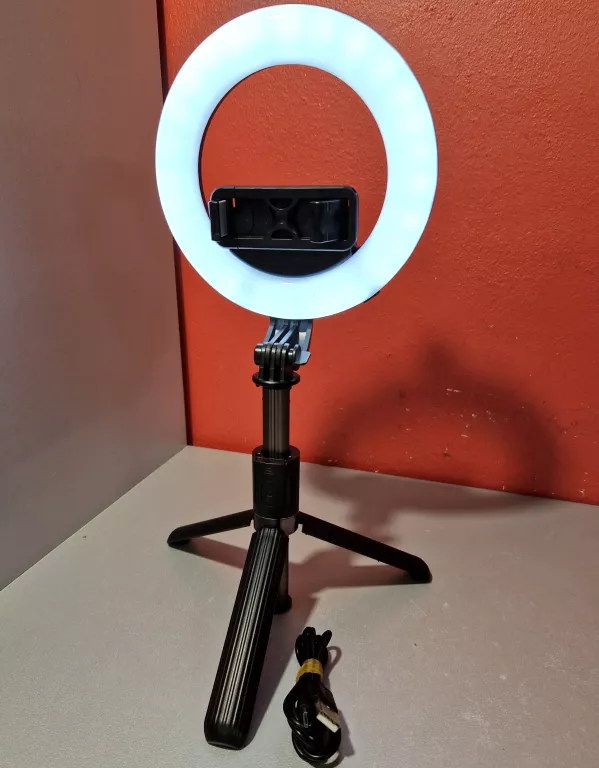 KIJEK SELFIE STICK ROSSMANN LED RING