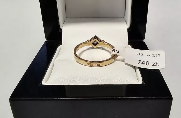 ZŁOTY PIERŚCIONEK 2,33G 585