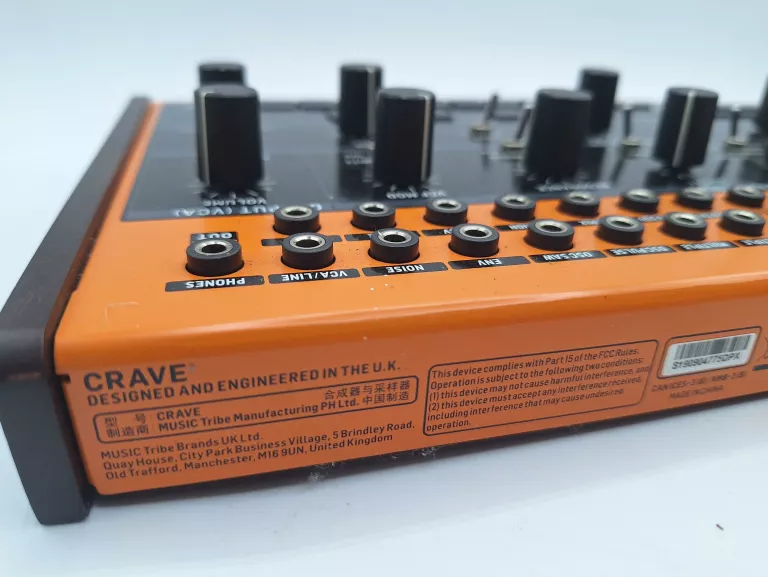 SYNTEZATOR BEHRINGER CRAVE  OKAZJA !!!!