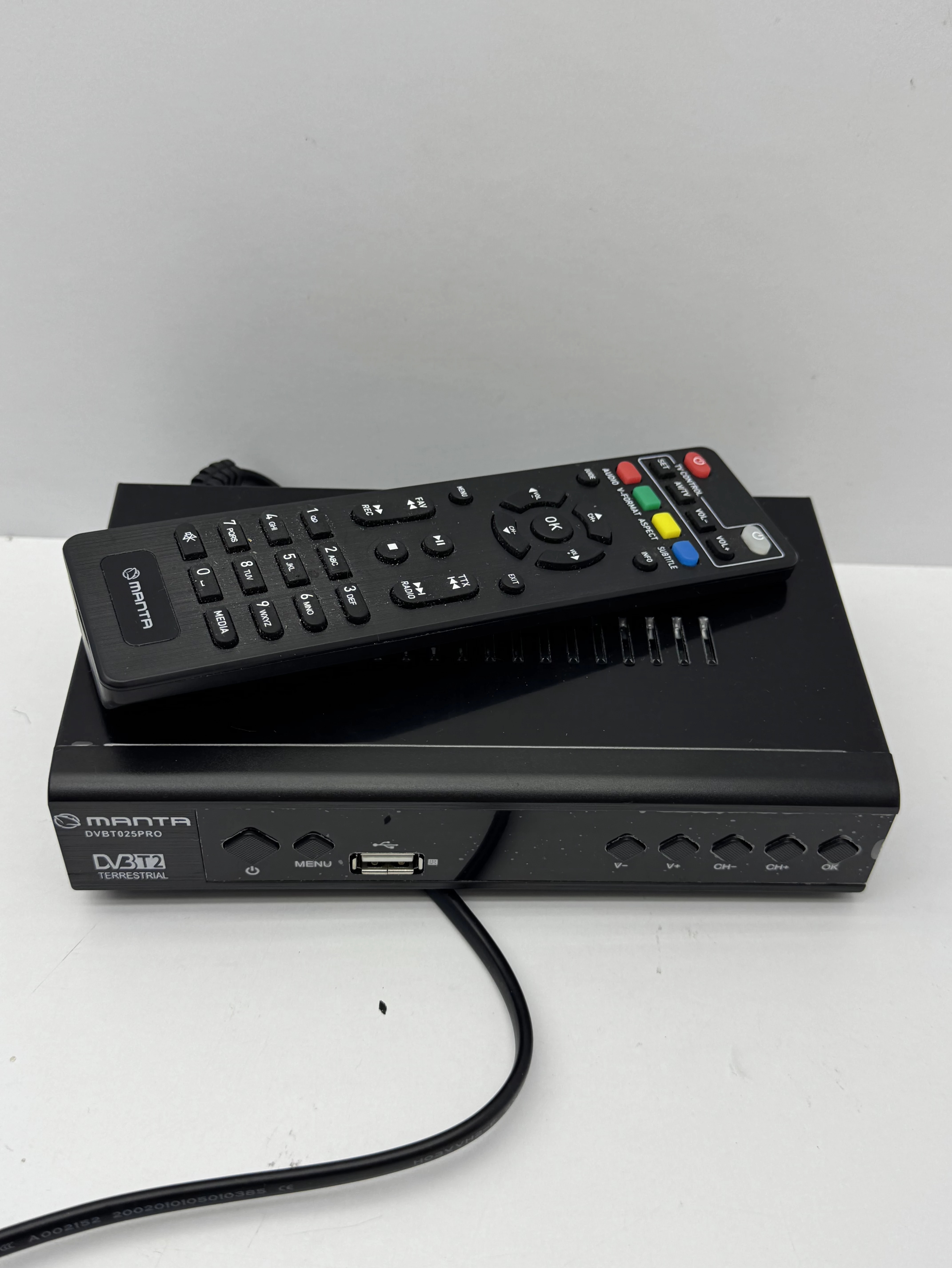 tuner-dekoder-manta-dvbt025pro-dvbt2-dvbt-2-tv-naziemnej-hevc-h265-hdmi-model-dvbt025pro