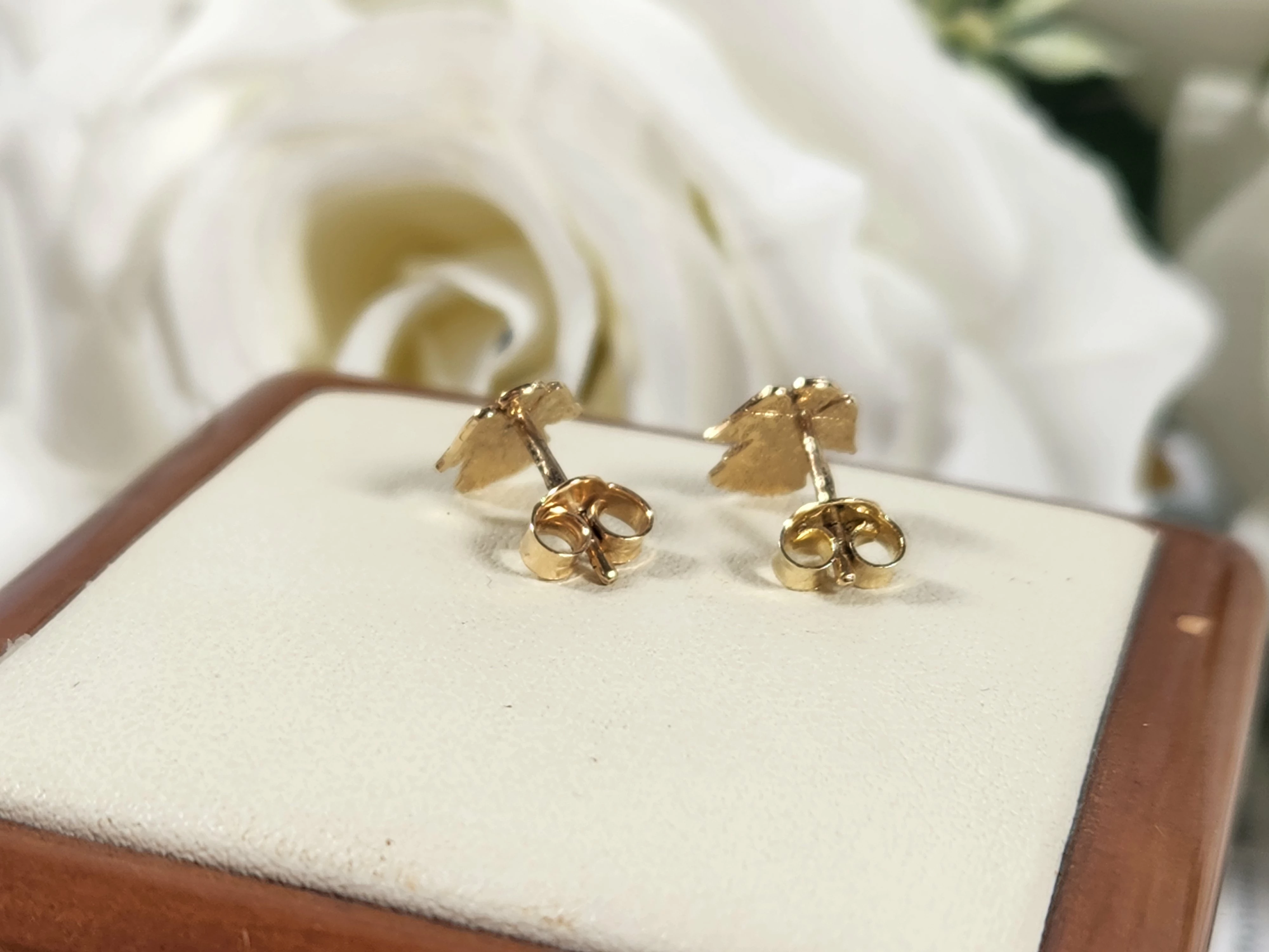 zlote-kolczyki-aniolki-102-g-585-rodzaj-2205-16