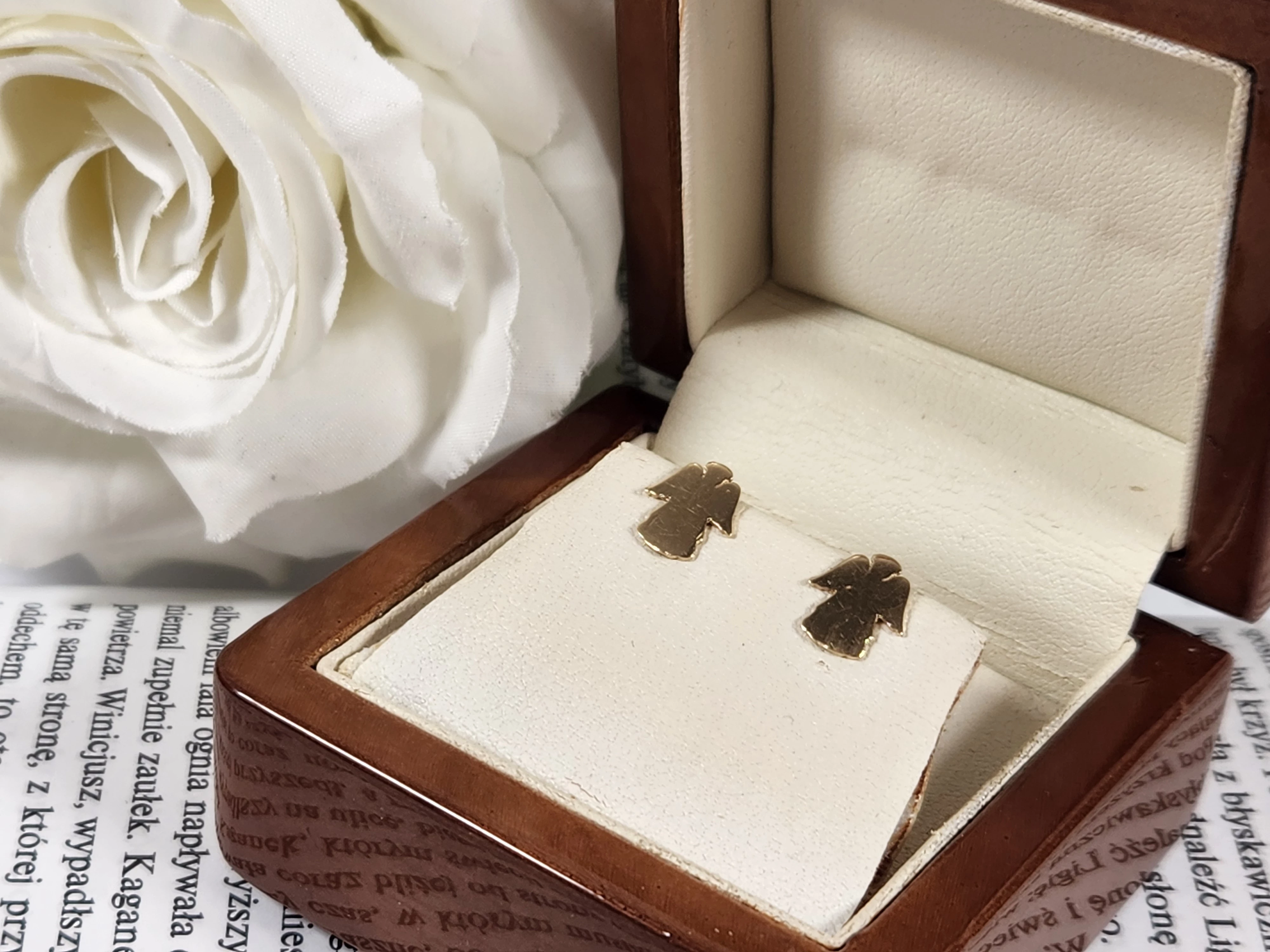 zlote-kolczyki-aniolki-102-g-585-ean-gtin-5904323015480