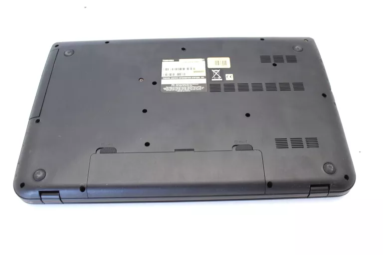 LAPTOP TOSHIBA SATELLITE C75