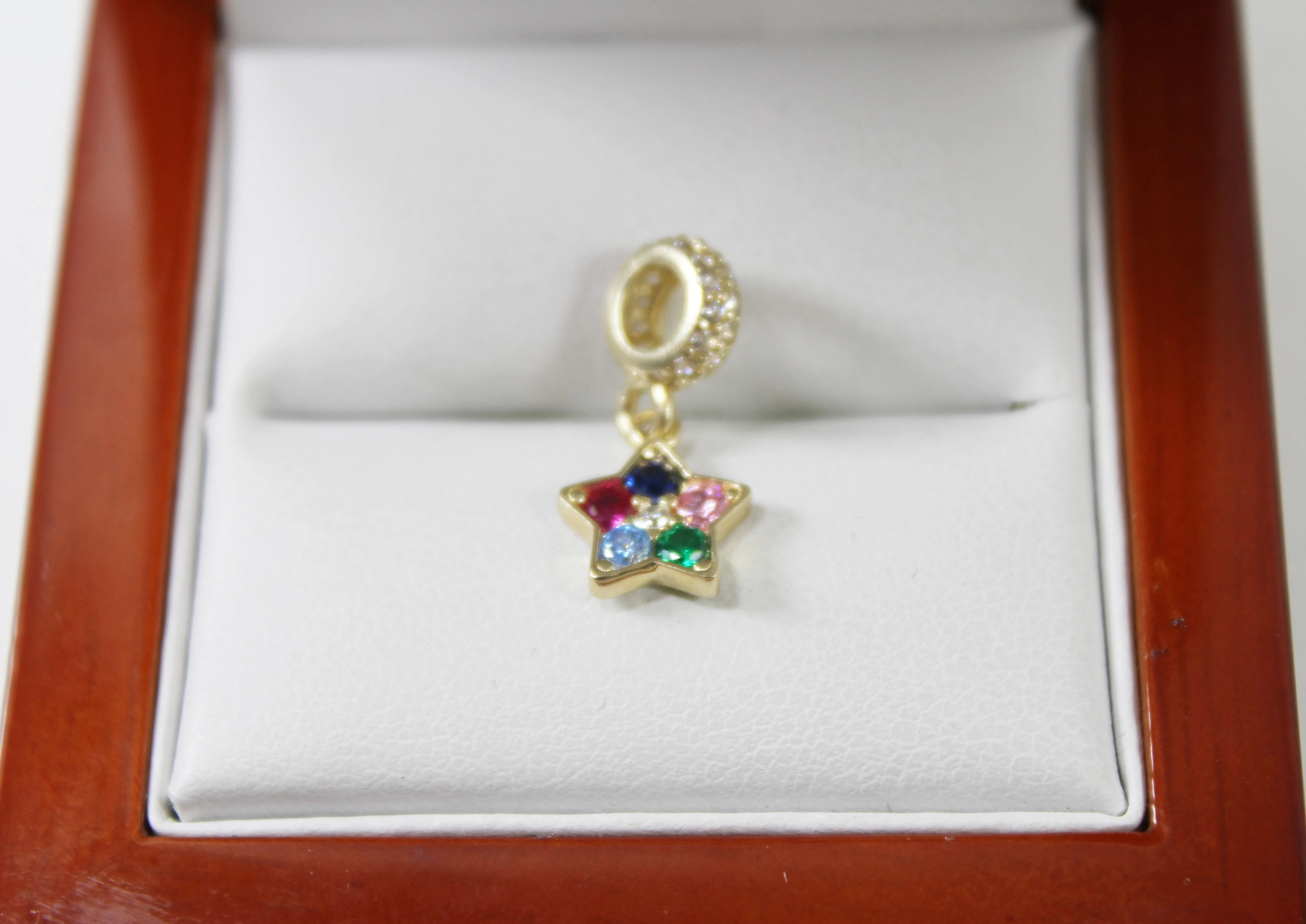 zloty-charms-zawieszka-gwiazdka-585-g120-stan-11323-2