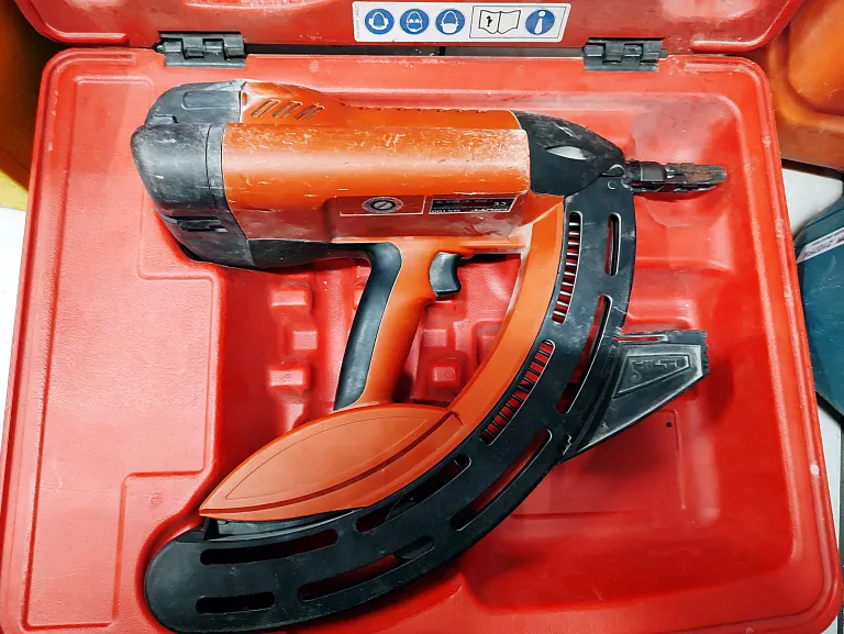 osadzak-gazowy-hilti-gx100-stan-11323-2