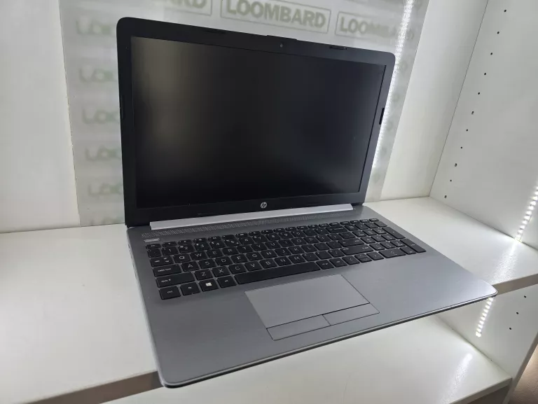 LAPTOP HP 255 G7  AMD A6 / 4GB RAM / WIN 10 / 258GB SSD