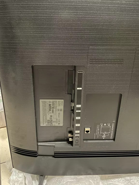TELEWIZOR SAMSUNG UE50AU7192