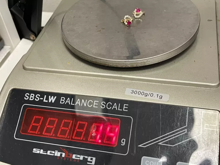 zlote-kolczyki-serduszka-14g585-material-15835-2