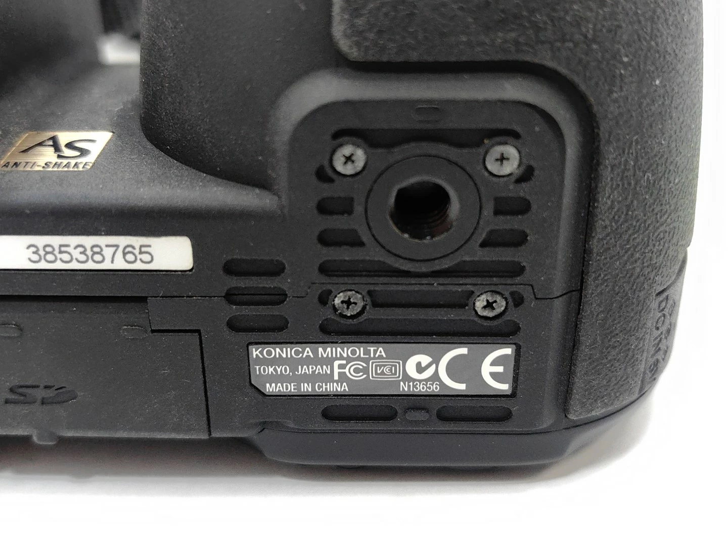 aparat-cyfrowy-konica-minolta-dimage-z6-model-minolta-z6