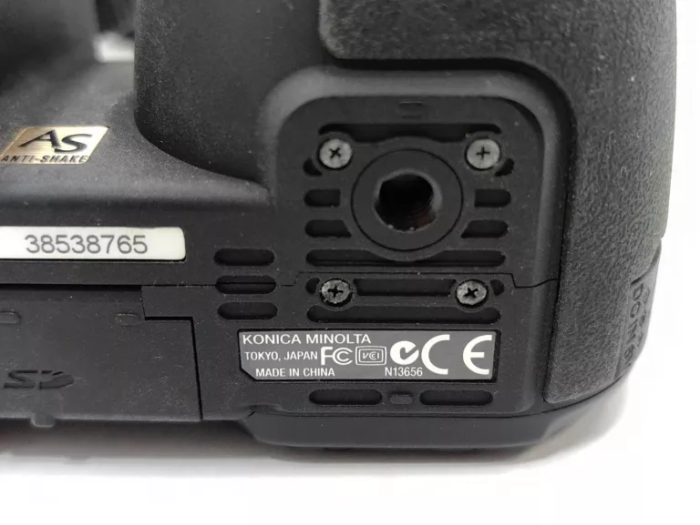 aparat-cyfrowy-konica-minolta-dimage-z6-model-minolta-z6