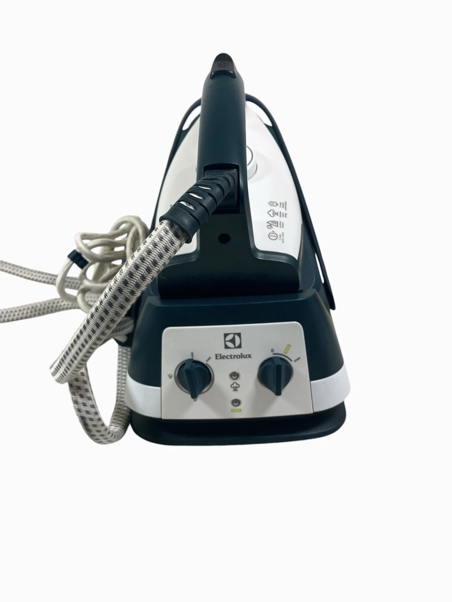 zelazko-electorlux-compact-edbs7146gr-model-perfectcare-elite-gc963520