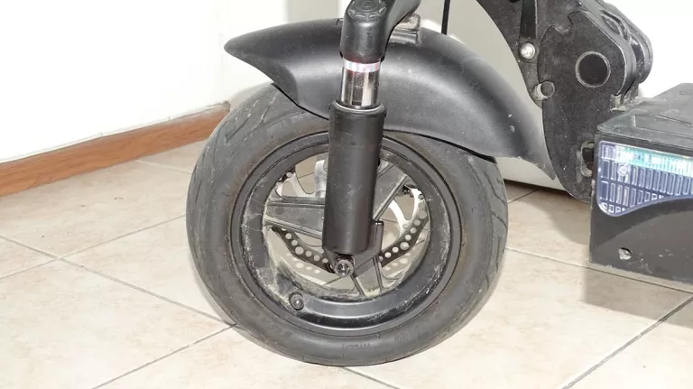 HULAJNOGA ELEKTRYCZNA RUPTOR R1