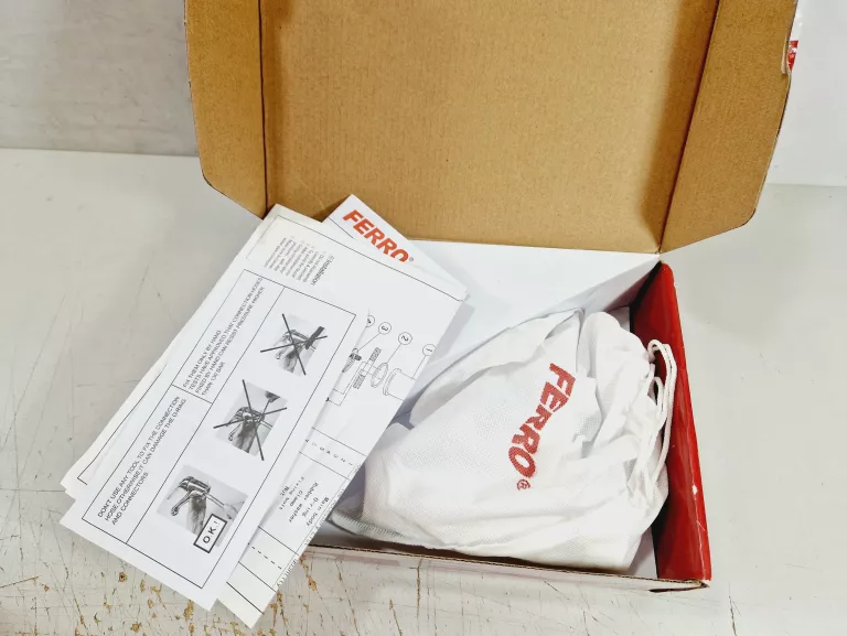 BATERIA UMYWALKOWA STOJĄCA FERRO MODEL DORIS | BIAŁA