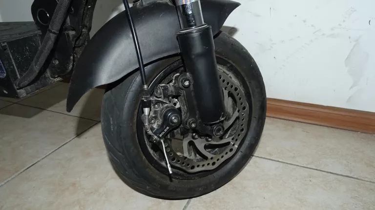 HULAJNOGA ELEKTRYCZNA RUPTOR R1