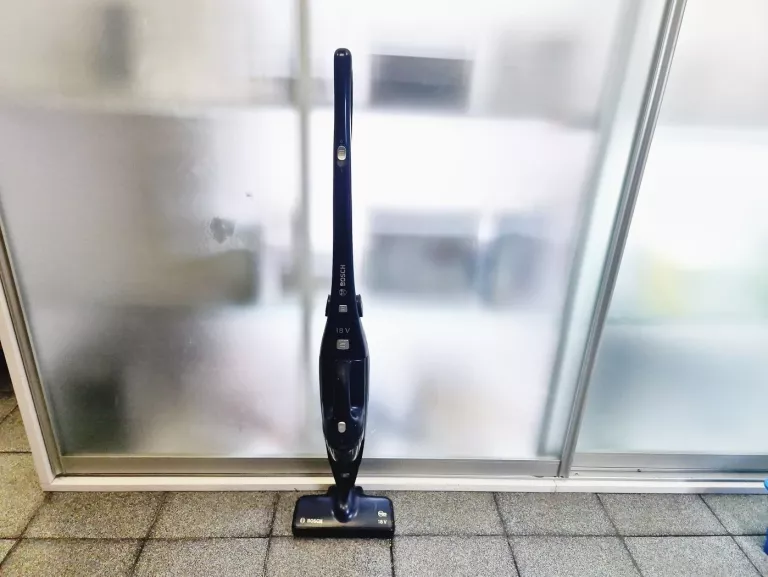 ODKURZACZ PIONOWY BOSCH 18V VXAS010V18 OPIS