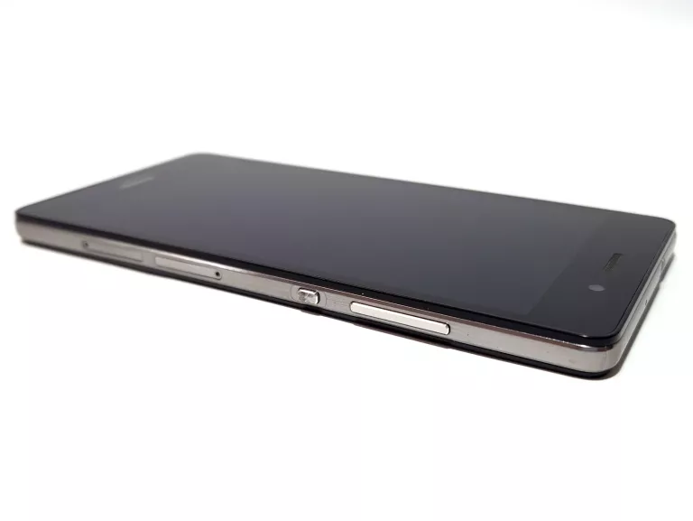 HUAWEI P8 LITE - 2GB 16GB (ALE-L21)