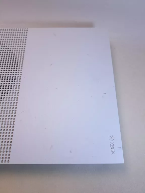 KONSOLA MICROSOFT XBOX ONE S 500GB ( 1681 ) + 2PAD +KABEL ZSILAJĄCY