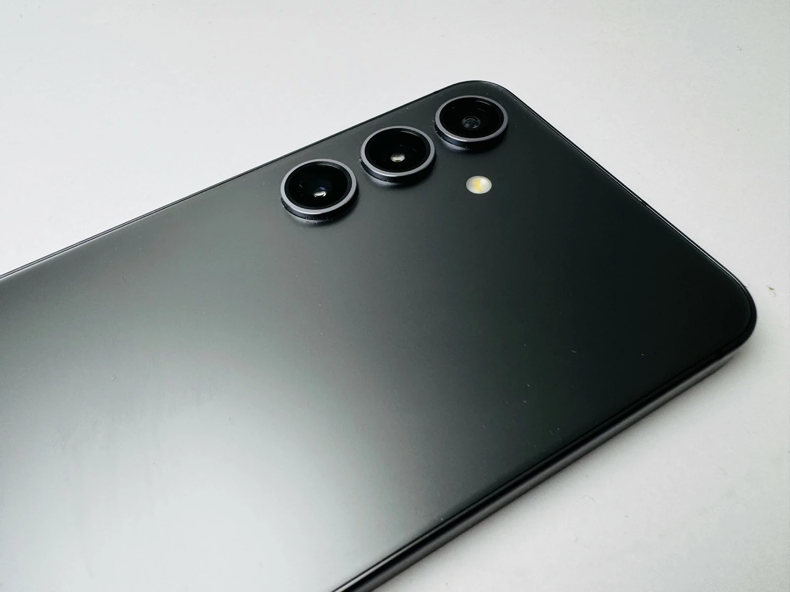 telefon-samsung-galaxy-s24-angielskie-menu-typ-202685-212929