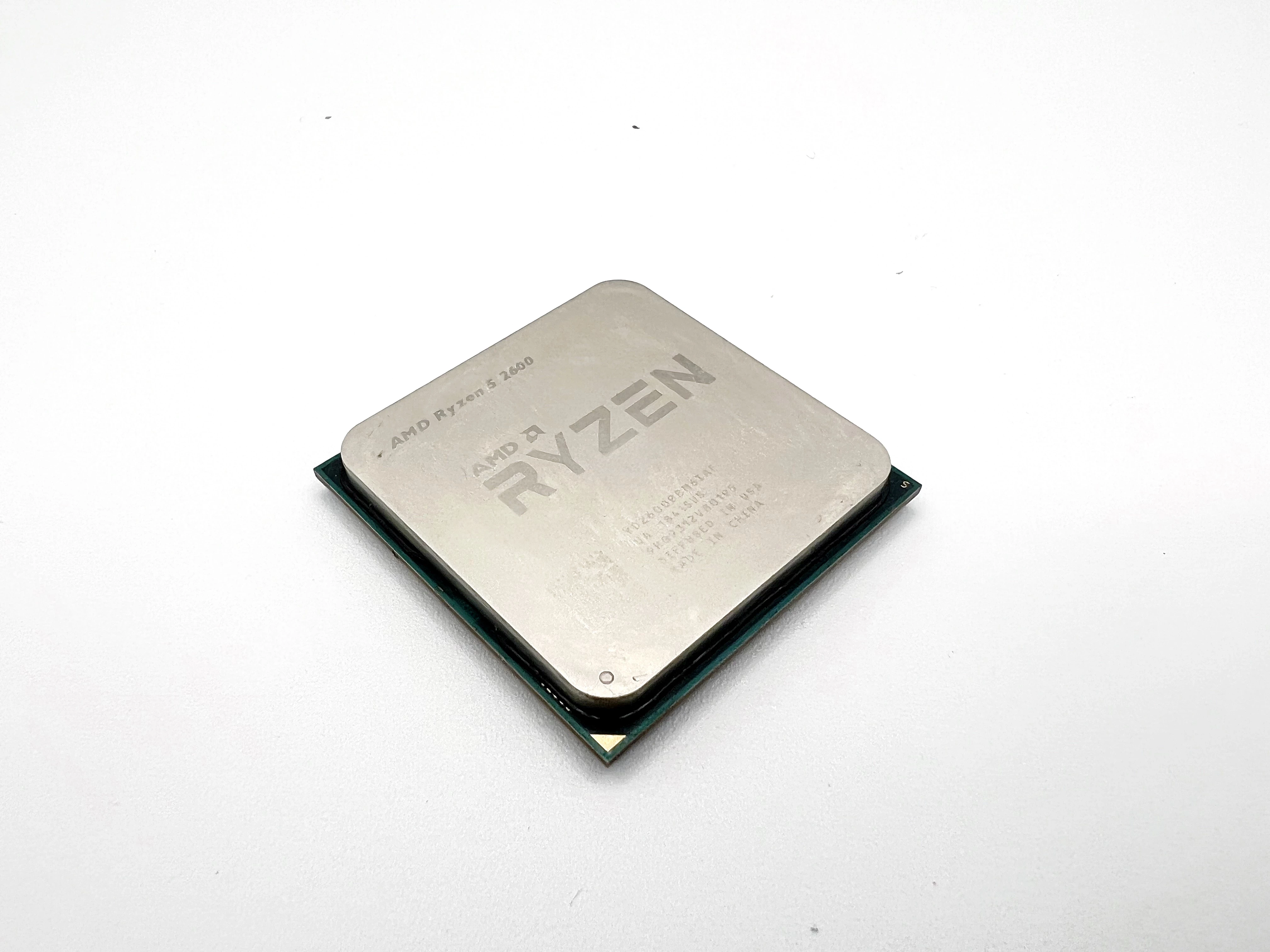 procesor-amd-ryzen-5-2600-6-x-34-ghz-ean-gtin-0730143309165