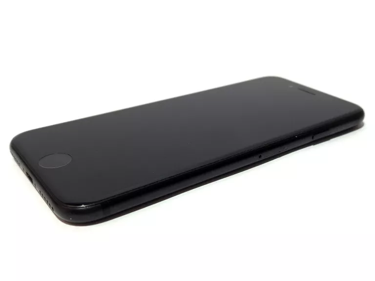 APPLE IPHONE 7 - 2GB / 32GB / KON. BAT. 83%