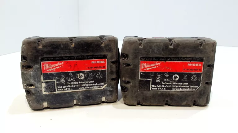 MŁOTOWIERTARKA MILWAUKEE M18CHX