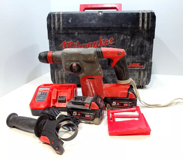 MŁOTOWIERTARKA MILWAUKEE M18CHX