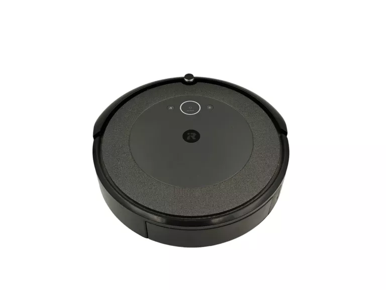 ROBOT SPRZĄTAJĄCY IROBOT ROOMBA I3 0,4L AEROFORCE