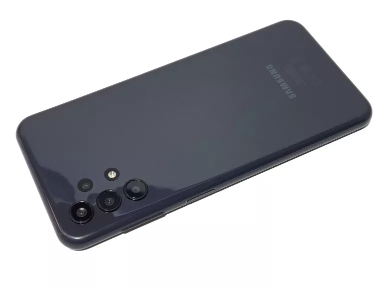 SAMSUNG GALAXY A13 - 4GB / 64GB