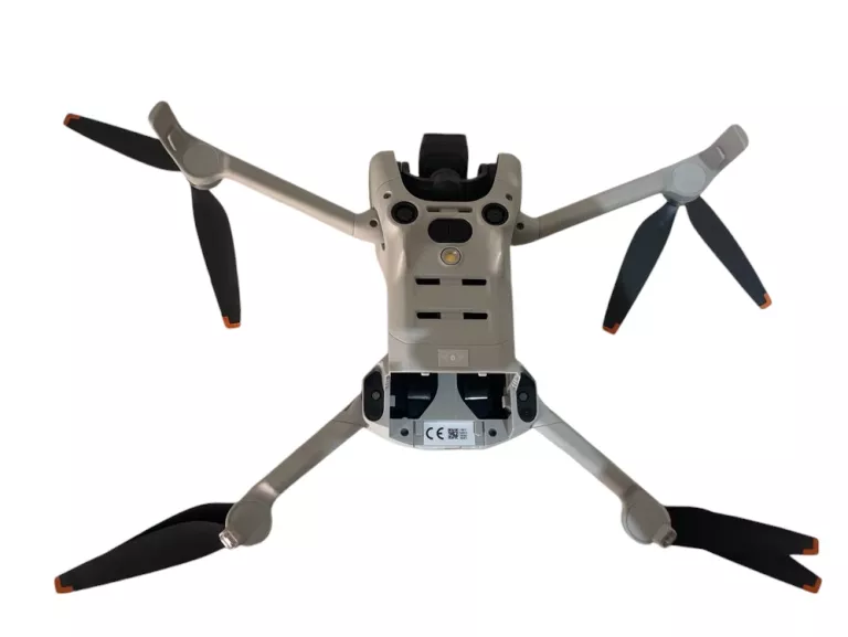 dron-dji-mini-4-pro-fly-more-combo-liczba-smigiel-129406-1