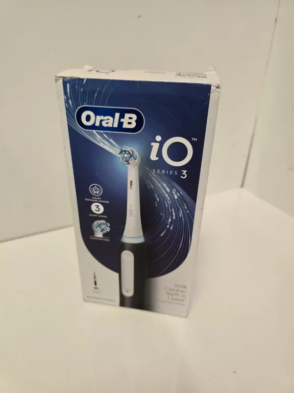 ORAL-B IO 3 BLACK SZCZOTECZKA ELEKTRYCZNA KOMPLET