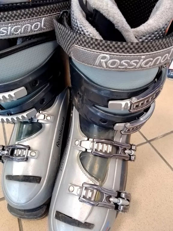 ZESTAW BUTY R37 KIJKI NARTY ROSSIGNOL154 XFIGHT 600