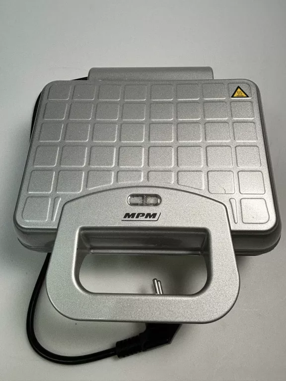 gofrownica-mpm-bgo-01-1000w-zwirki-i-wigury-1-myslowice