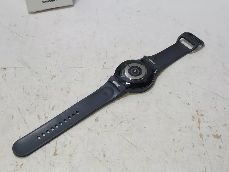 SAMSUNG GALAXY WATCH 6