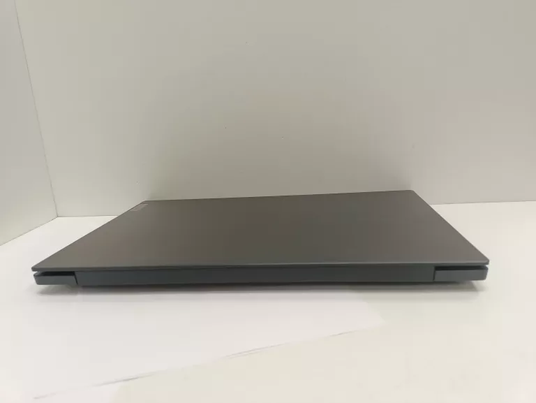 LAPTOP LENOVO V15 G4 IAH (512GB SSD/8GB/I5/WIND 10) GWAR PROD DO 2026