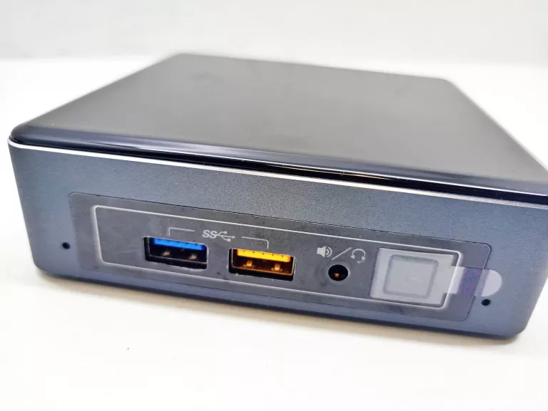 MINI KOMPUTER INTEL NUC CORE I3-8GB-120GB WIN