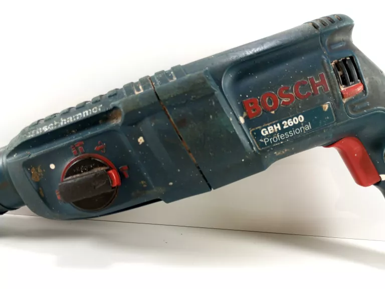 MŁOTOWIERTARKA BOSCH GBH 2600