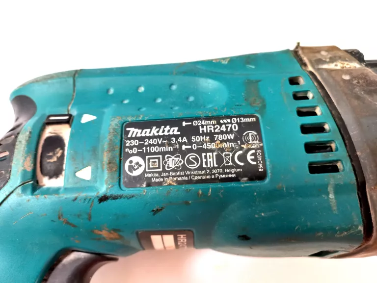 MŁOTOWIERTARKA MAKITA HR2470TX16 780W 2,4J