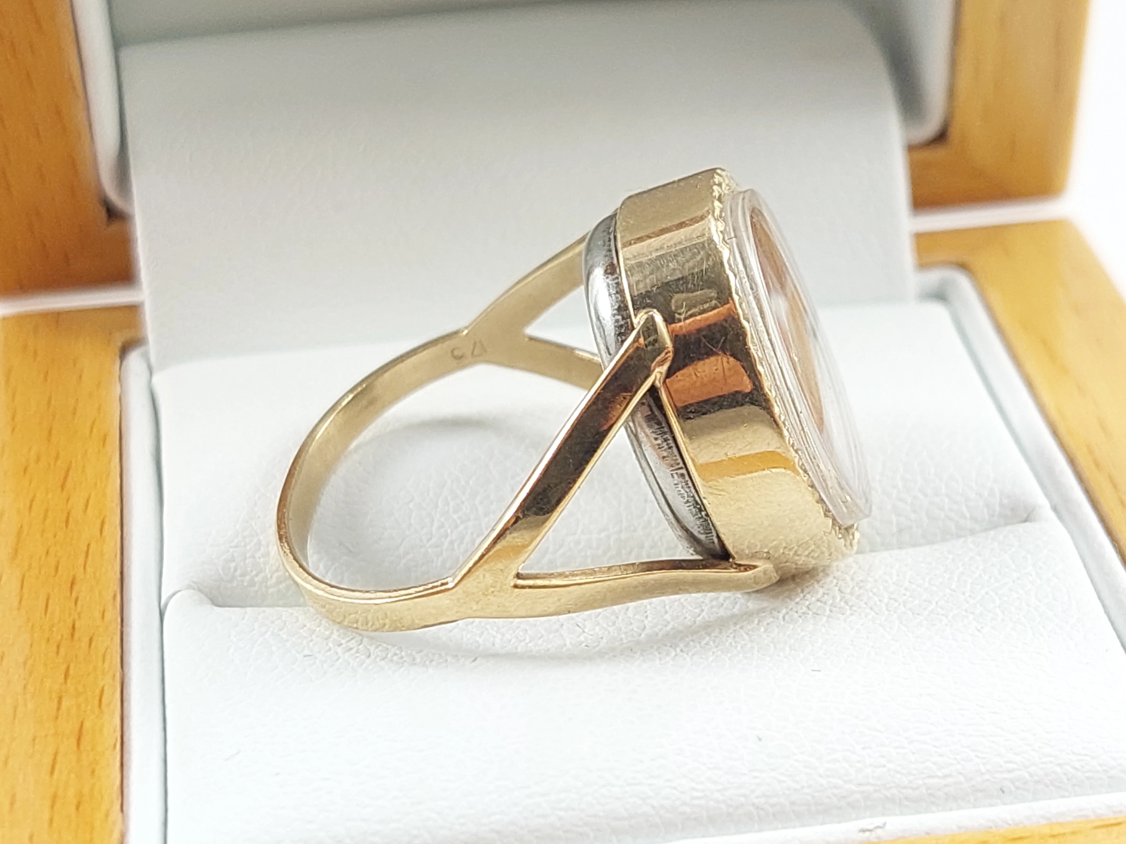 zegarek-czajka-jak-pierscionek-pozlacany-17-kamieni-material-paska-129219-1780906