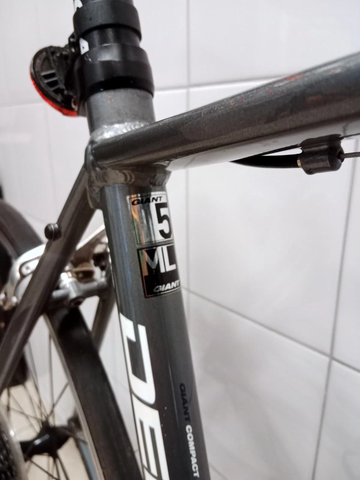 rower-szosowy-giant-defy-5-rama-ml-kola-28-kod-producenta-4712878147614