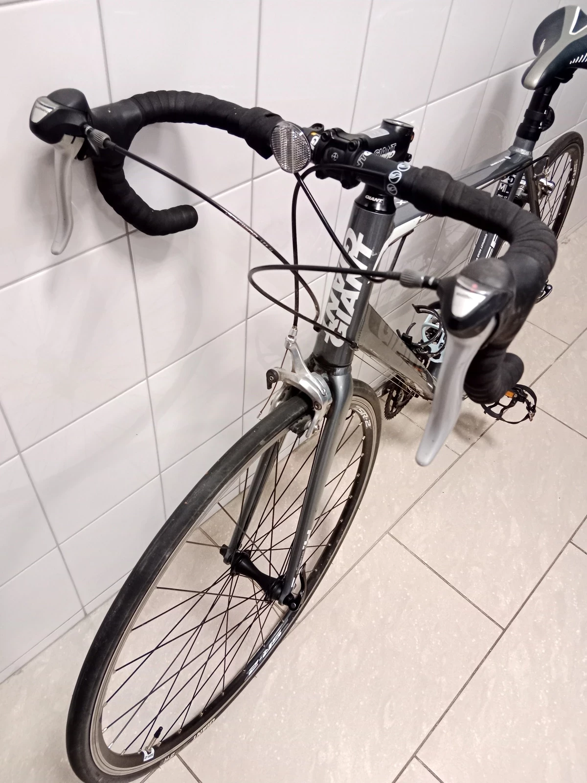 rower-szosowy-giant-defy-5-rama-ml-kola-28-rozmiar-kola-28