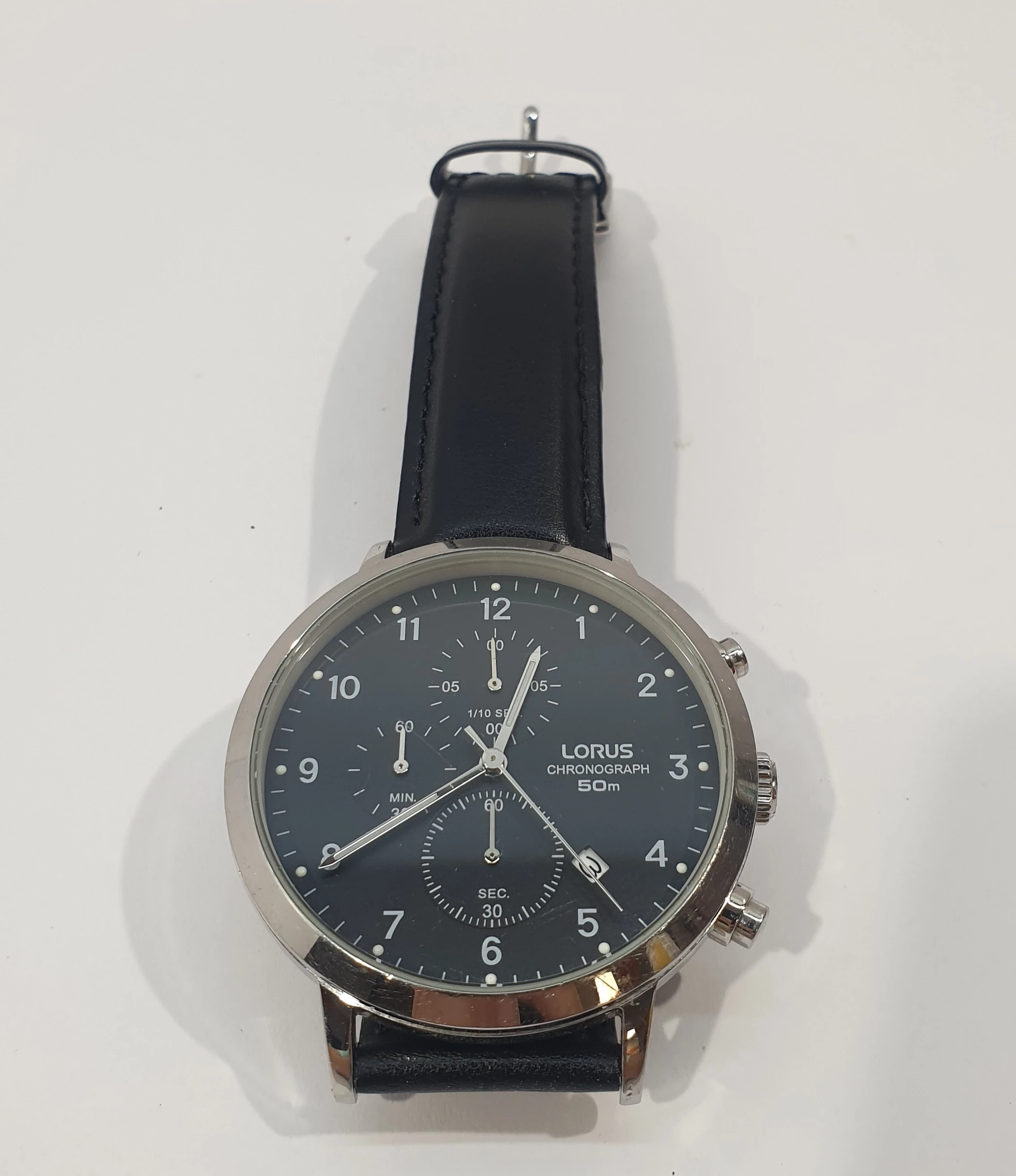 zegarek-lorus-vd57-x094-funkcje-datownik