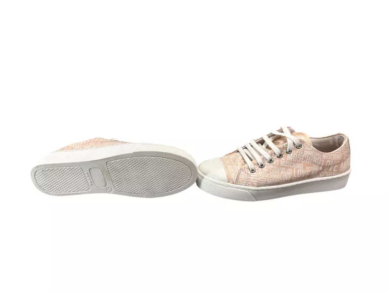 TRAMPKI DAMSK LOVE MOSCHINO JA15493G0EJE0-60A R.38