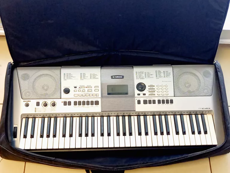 YAMAHA KEYBOARD PSR-E413