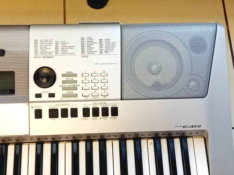 YAMAHA KEYBOARD PSR-E413